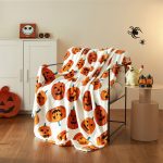 Way To Celebrate Halloween Jack-O'-Lantern Plush Oversized Couch Throw Blanket, Cream and Orange, 50 x 72 in
